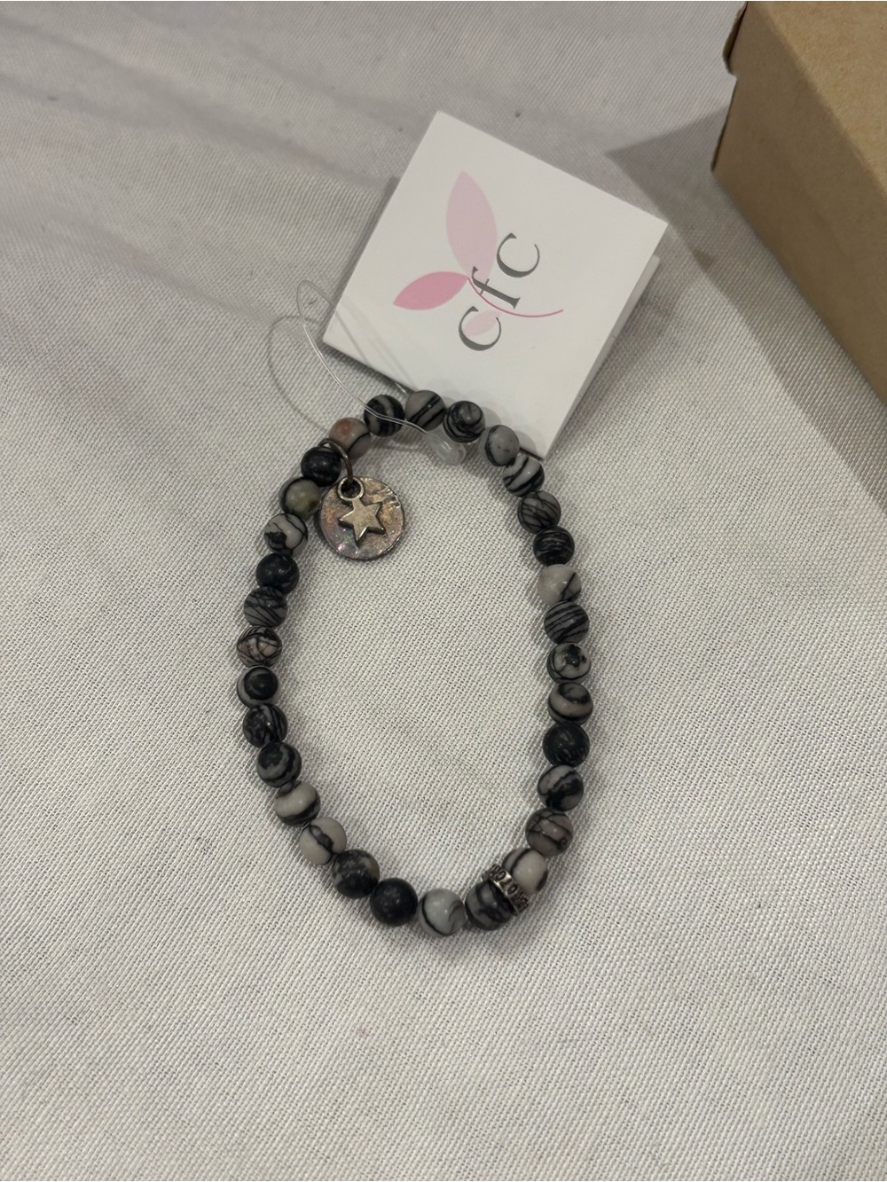 Judith Ripka Black Gray Gemstone Beaded Stretch Bracelet w Star Charm